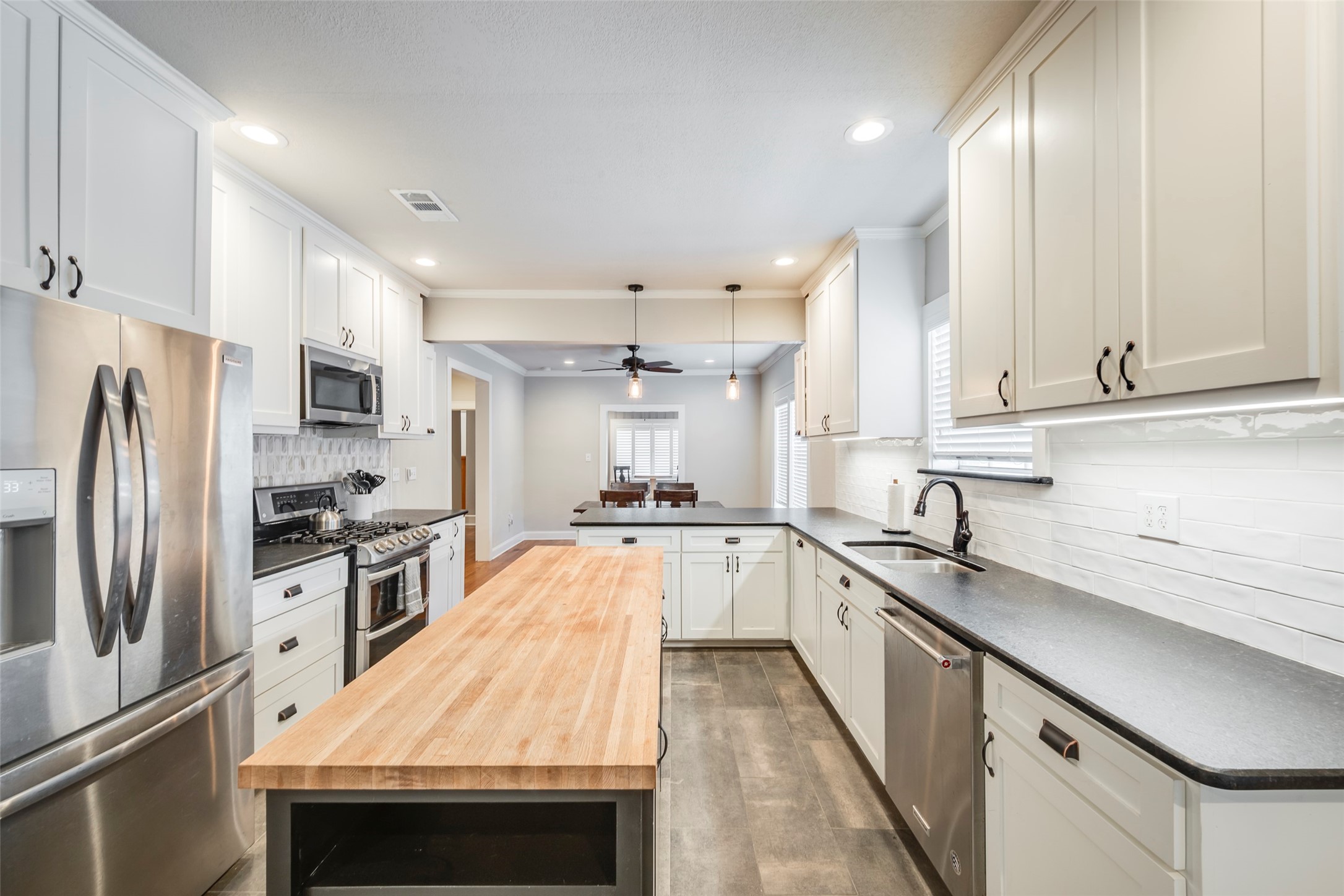 2908 Carson Street Haltom City TX 76117