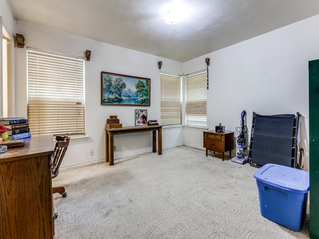 2804 S 5th Street Garland TX 75041