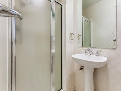 2804 S 5th Street Garland TX 75041