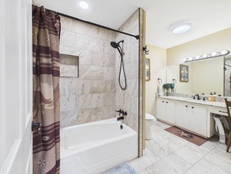 409 N Elm Street Frankston TX 75763