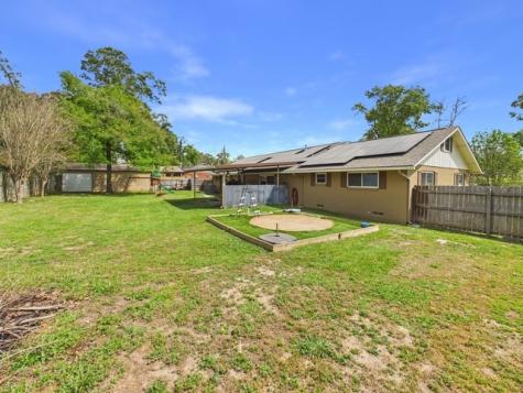 409 N Elm Street Frankston TX 75763