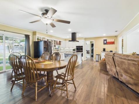 409 N Elm Street Frankston TX 75763