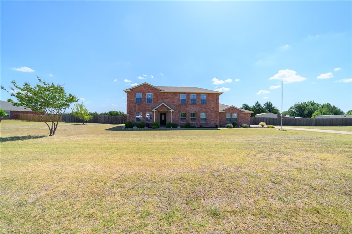 3910 Victory Court Midlothian TX 76065