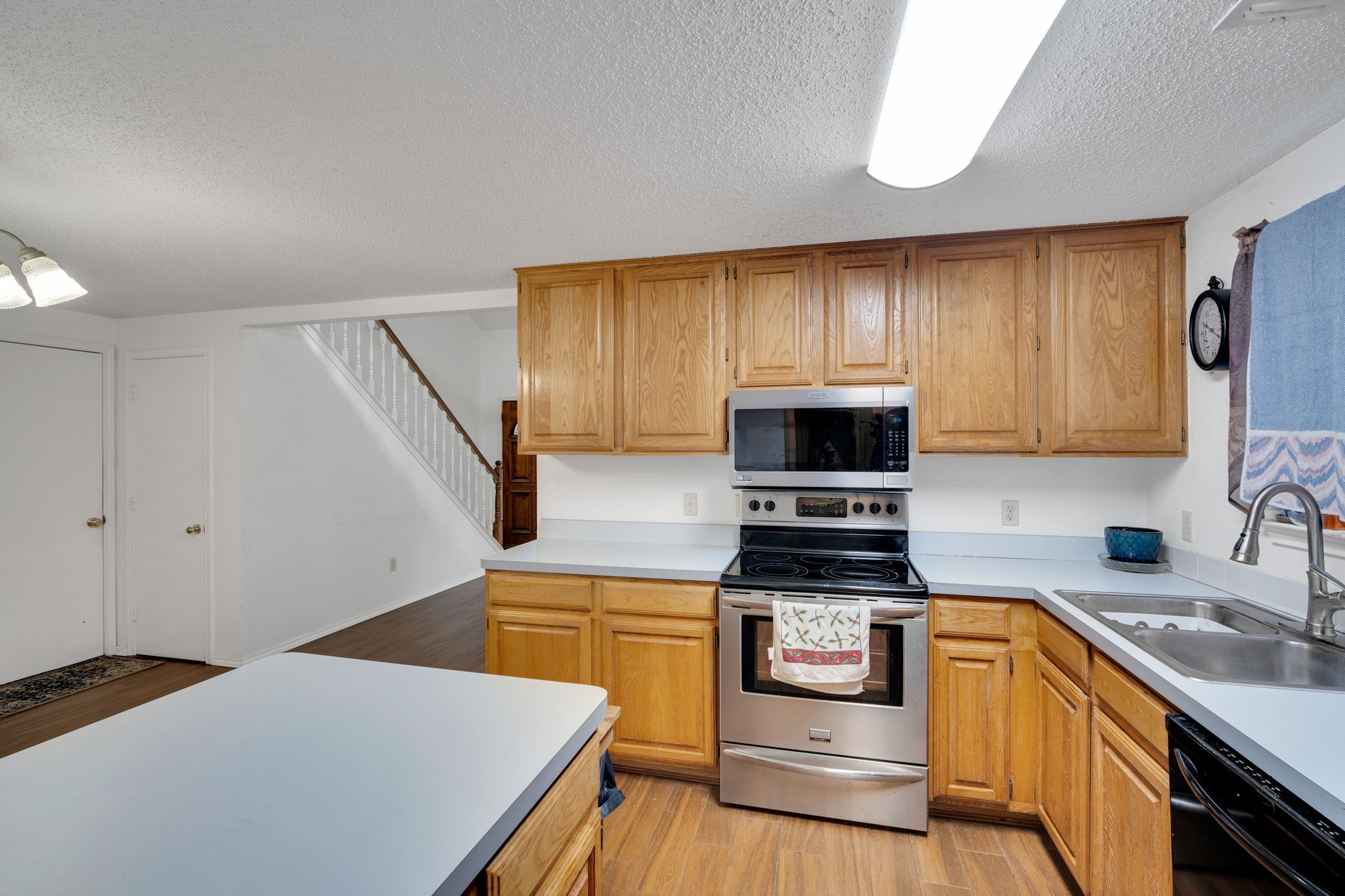 622 Lemon Drive Arlington TX 76018
