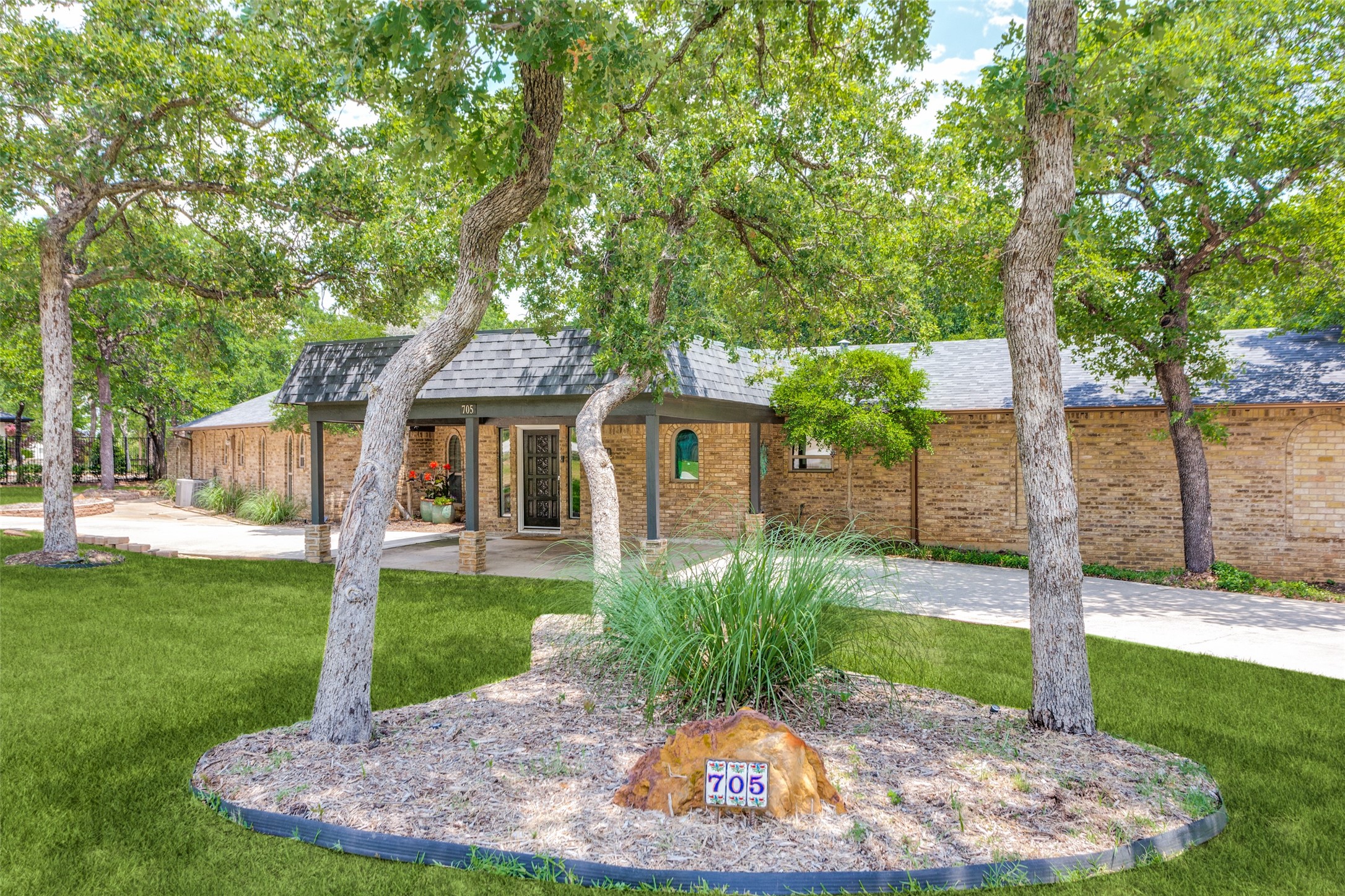 705 Elaine Street Keller TX 76248