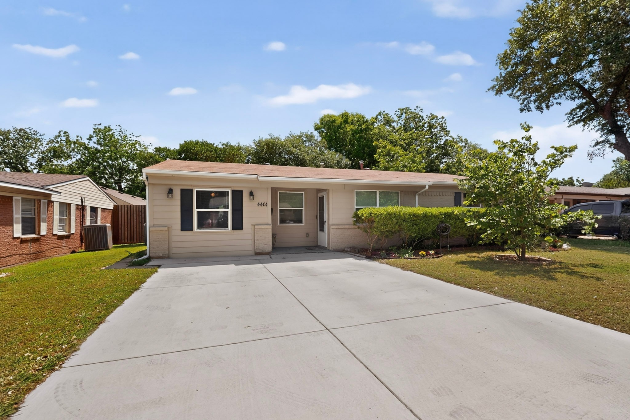 4404 Motley Drive Mesquite TX 75150