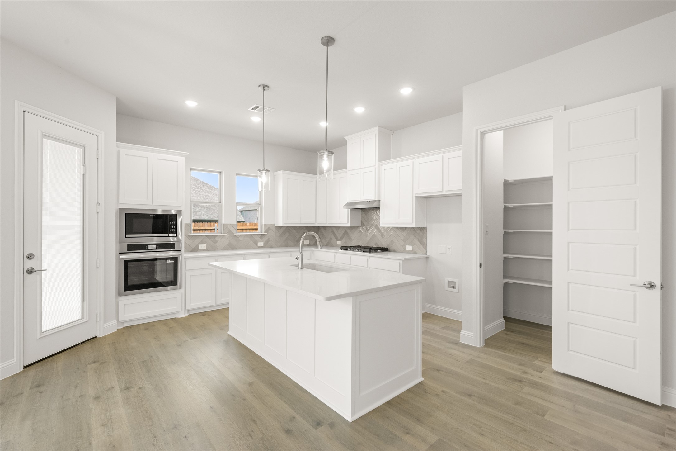 417 Daybreak Drive Waxahachie TX 75167