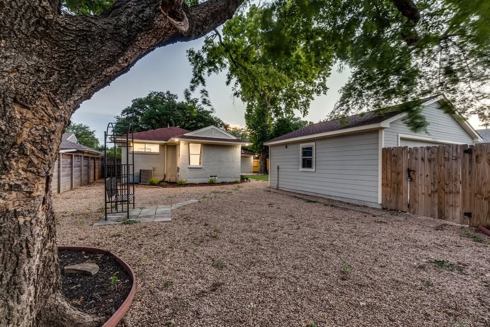 9026 Livenshire Drive Dallas TX 75238
