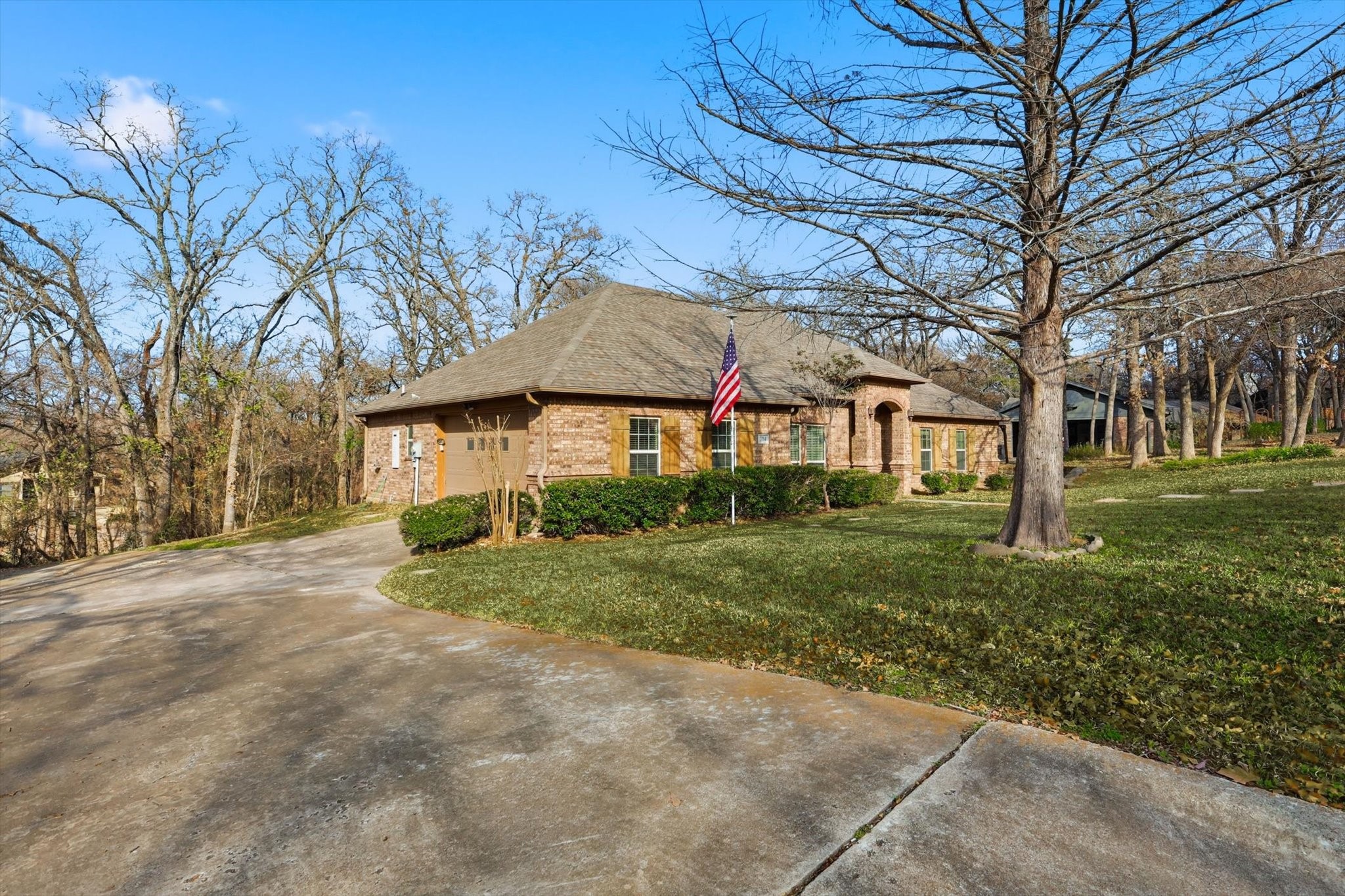 204 Trailwood Drive Euless TX 76039