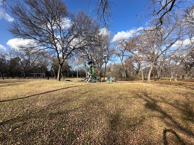 204 Trailwood Drive Euless TX 76039