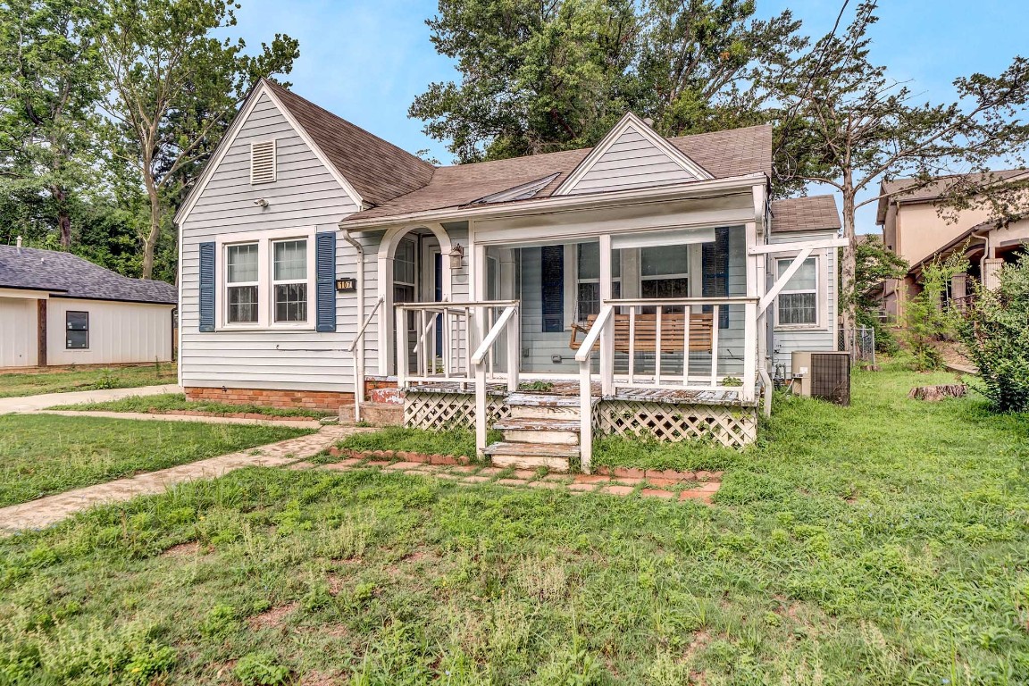 107 S College Street Lindale TX 75771
