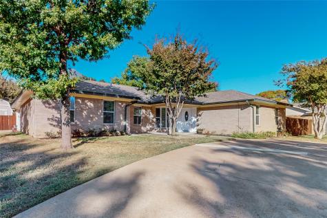 2406 Greenwood Drive Grand Prairie TX 75050