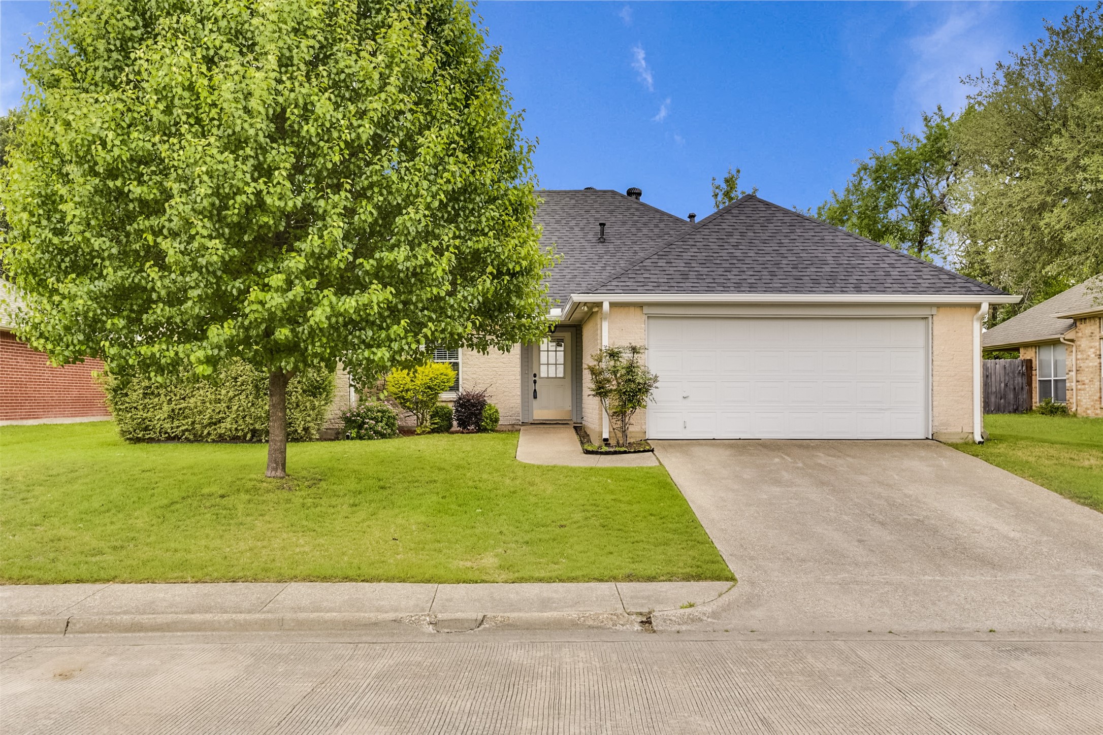603 Columbia Avenue Waxahachie TX 75165