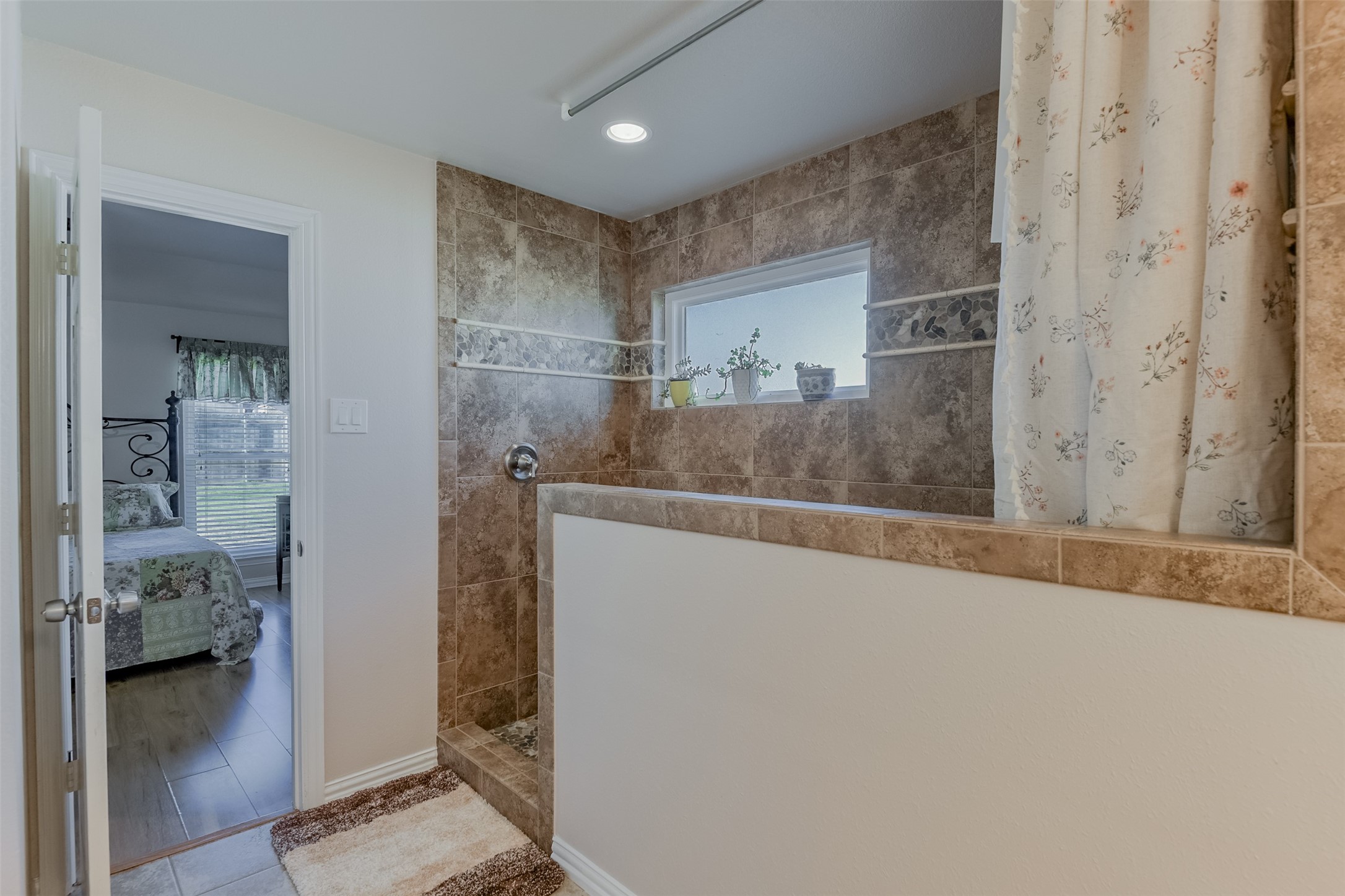 603 Columbia Avenue Waxahachie TX 75165