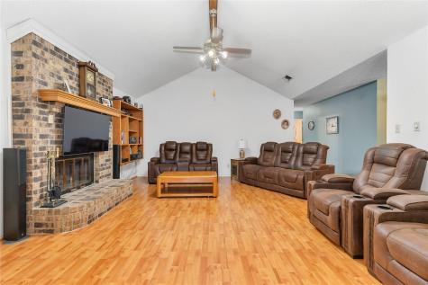 1308 Cindy Court Cleburne TX 76033