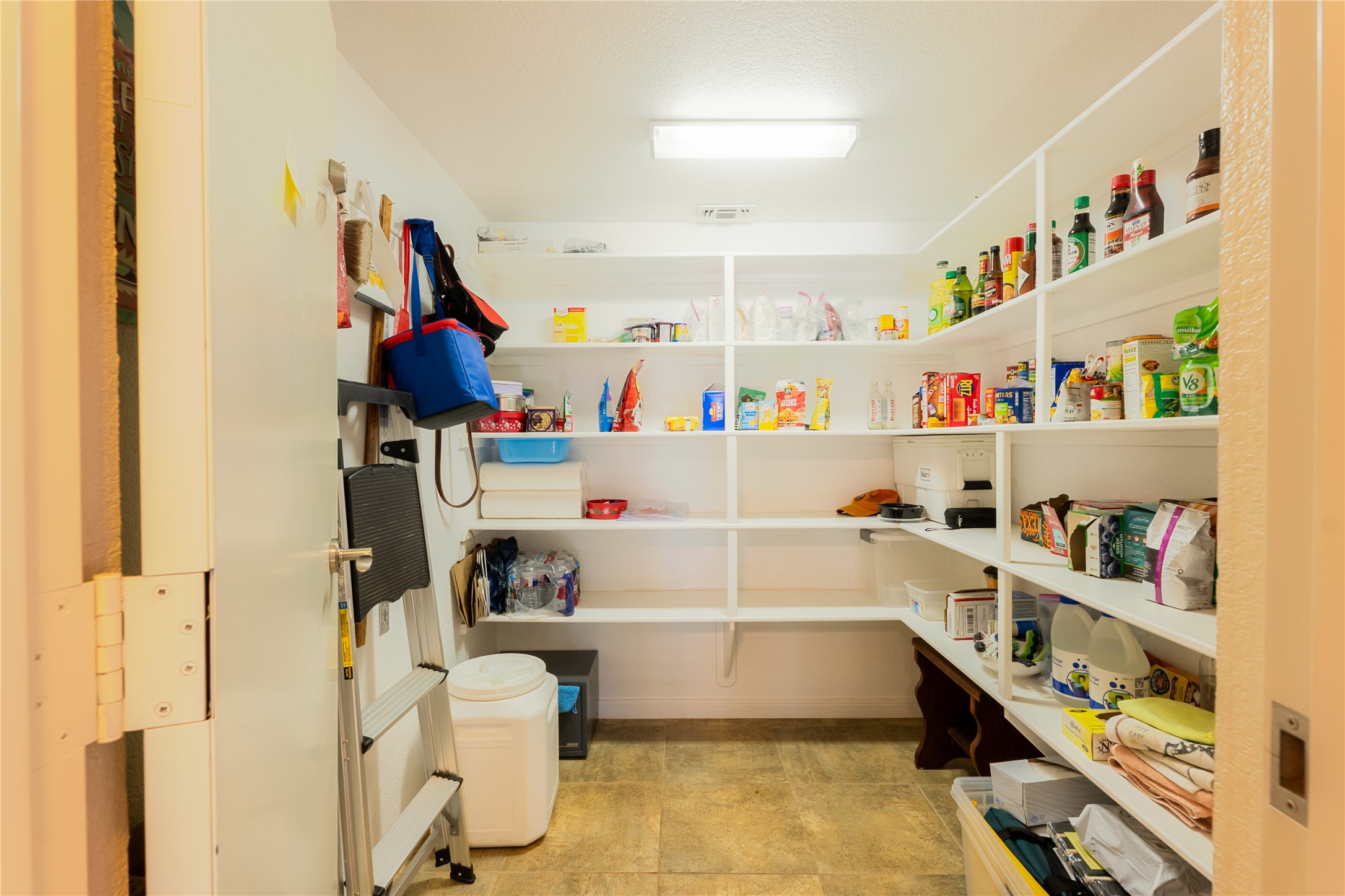 2016 N Lakeview Drive Palo Pinto TX 76484