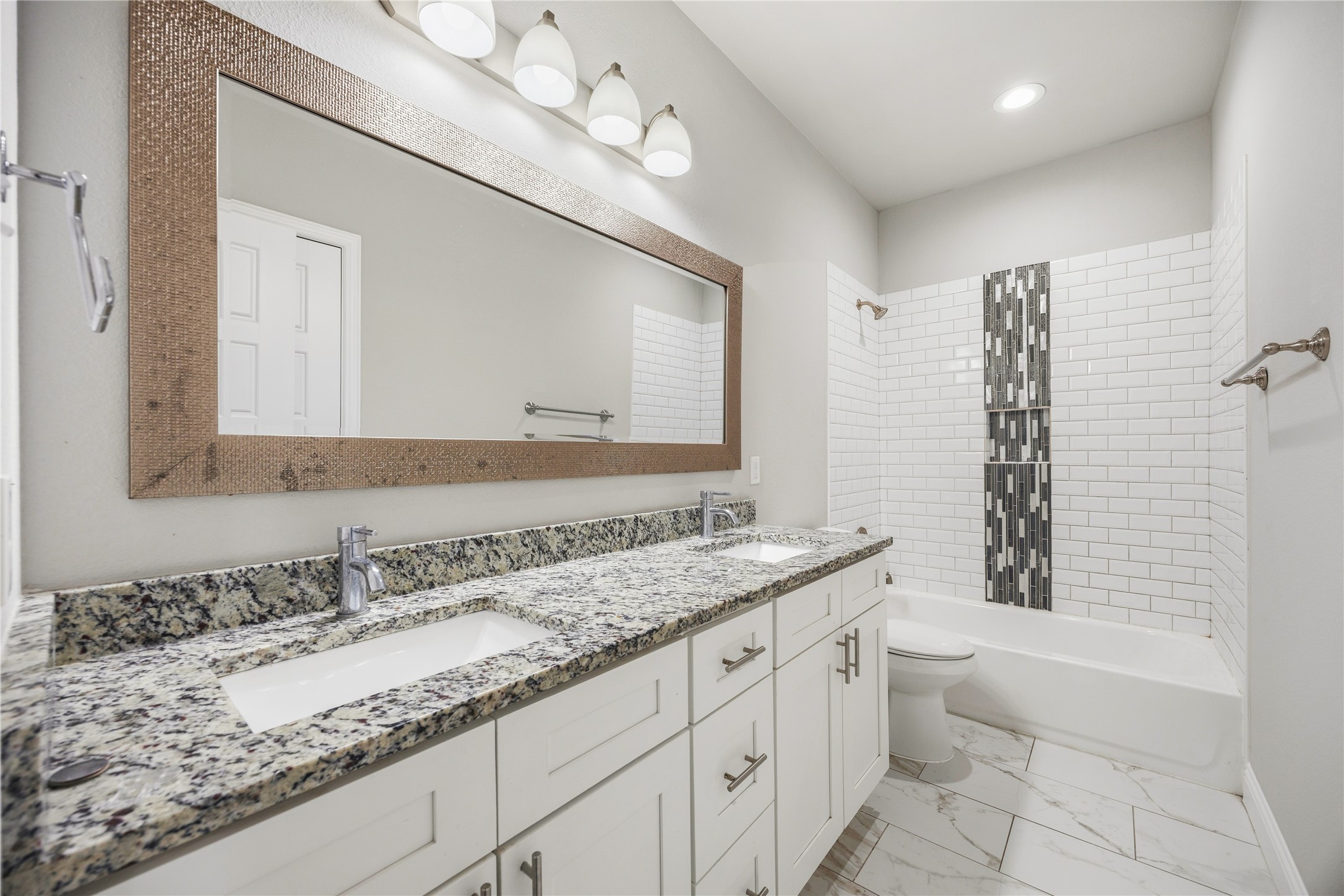 8409 Willowbrook Drive Rowlett TX 75088