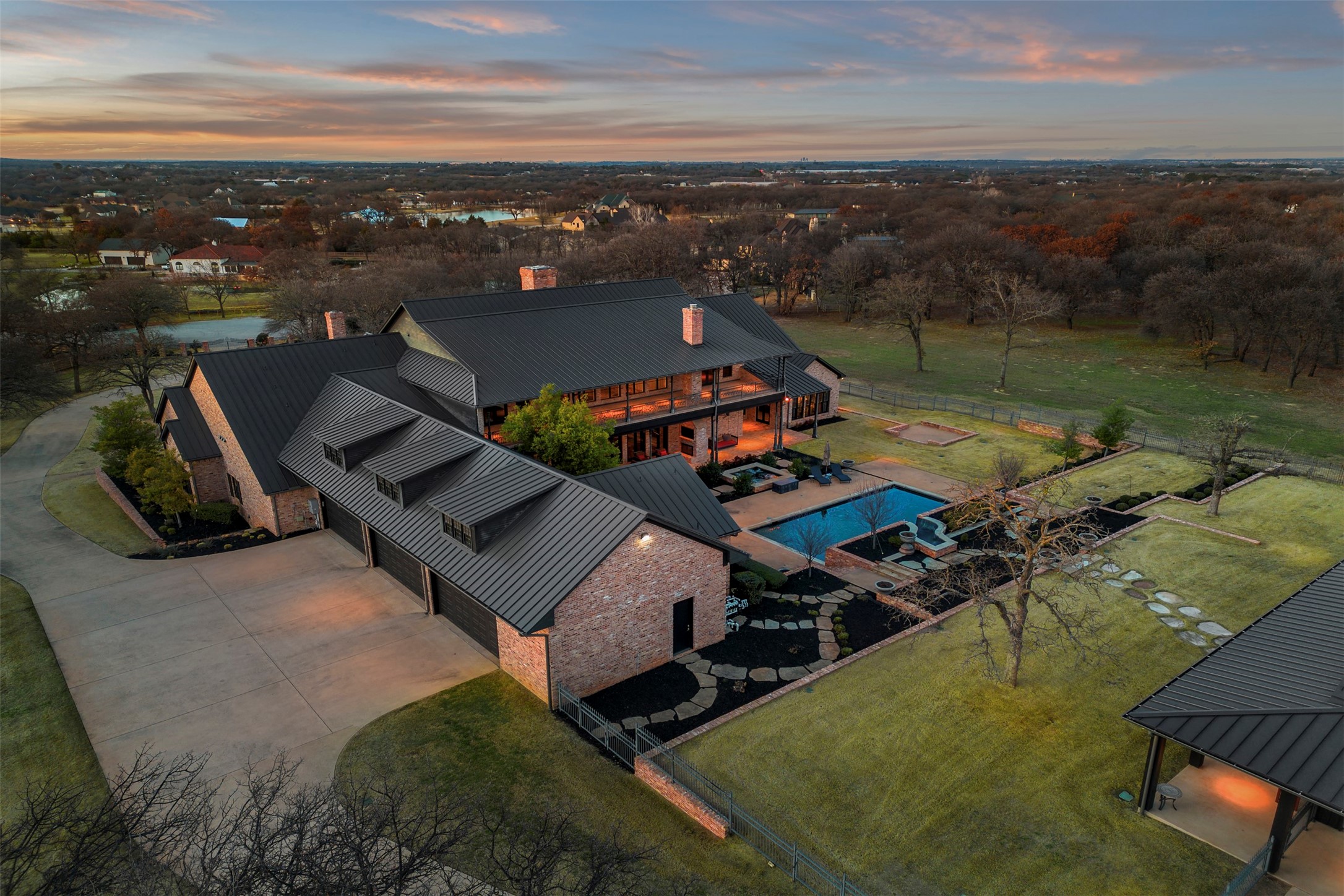 1096 Roadrunner Road Bartonville TX 76226