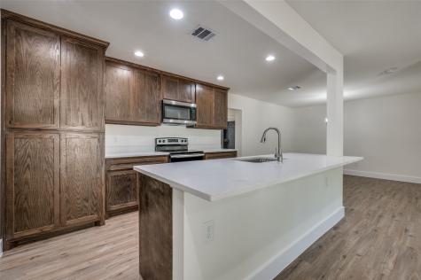 402 W 15th Street Irving TX 75060