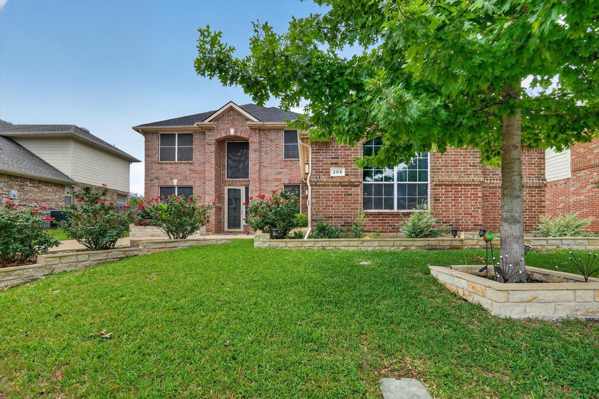 205 Lake Village Drive Mckinney TX 75071