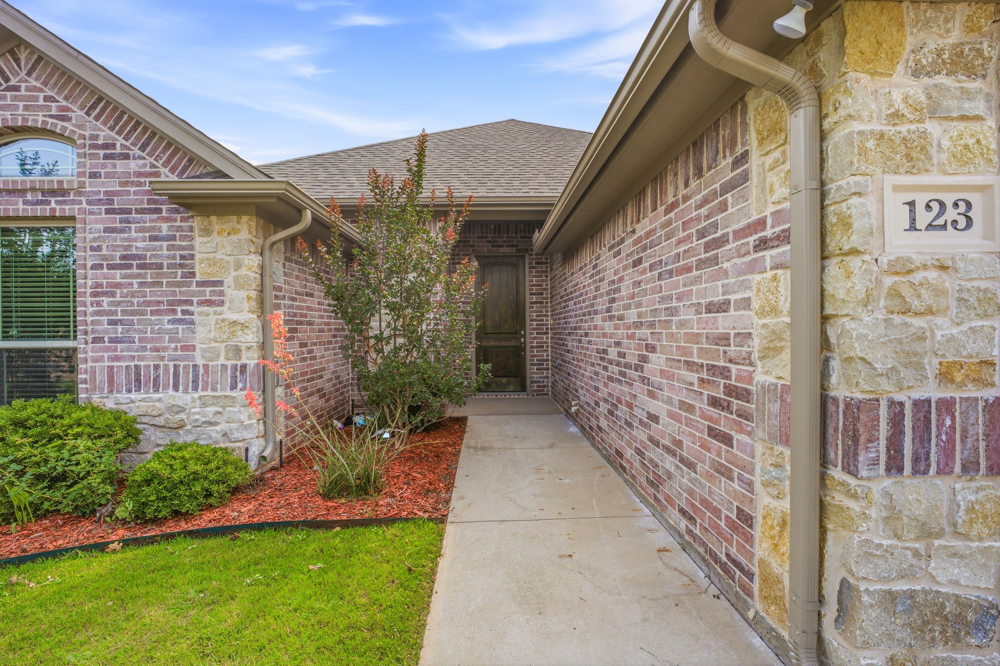 123 Donna Circle Granbury TX 76049