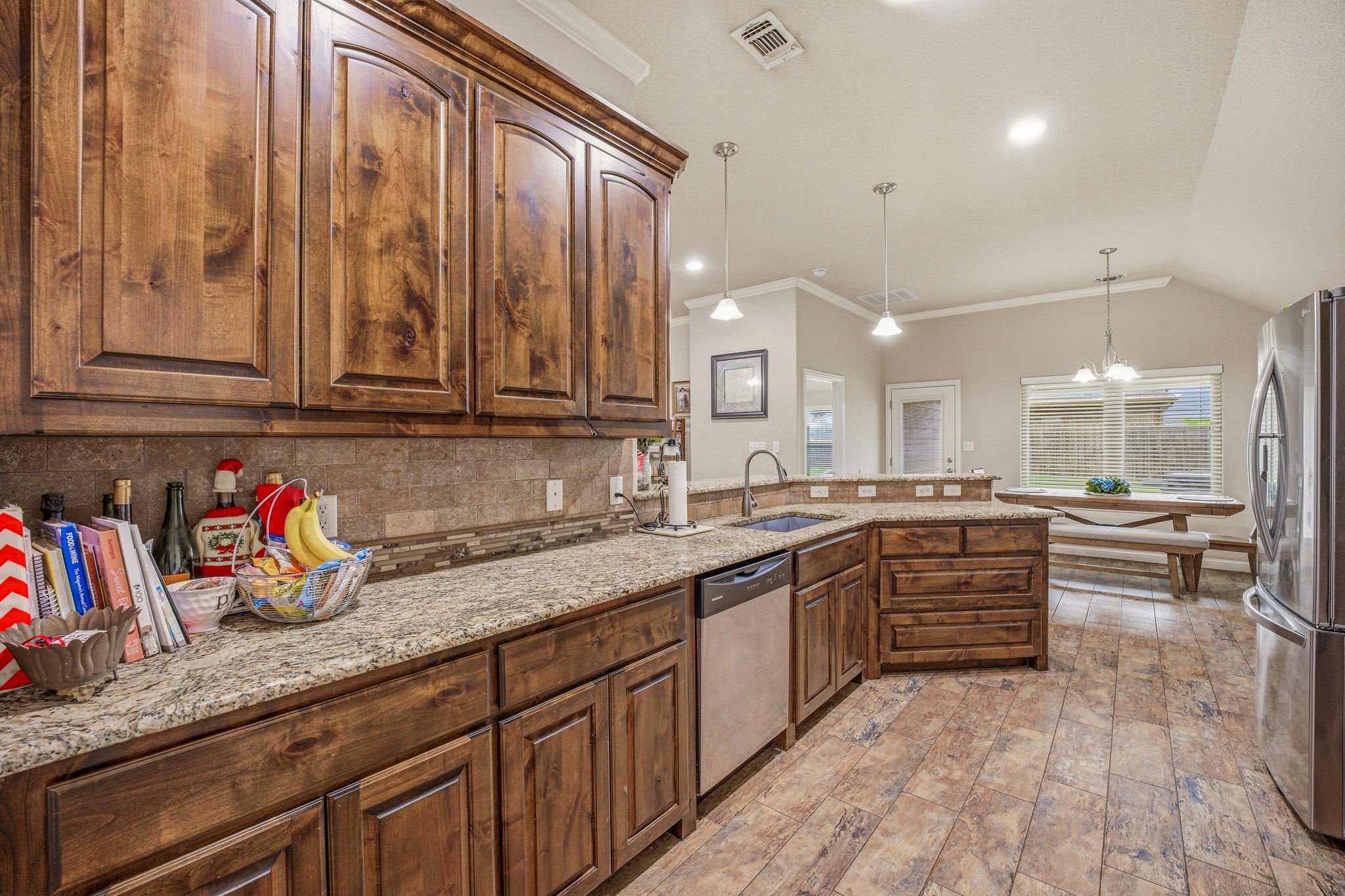 123 Donna Circle Granbury TX 76049