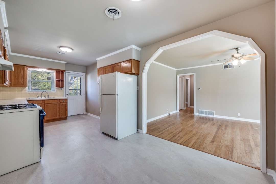 2631 Danny Lane Farmers Branch TX 75234