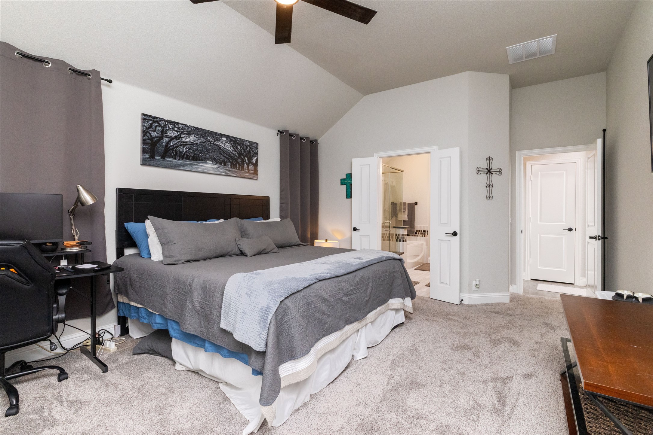 513 Livia Street Burleson TX 76028