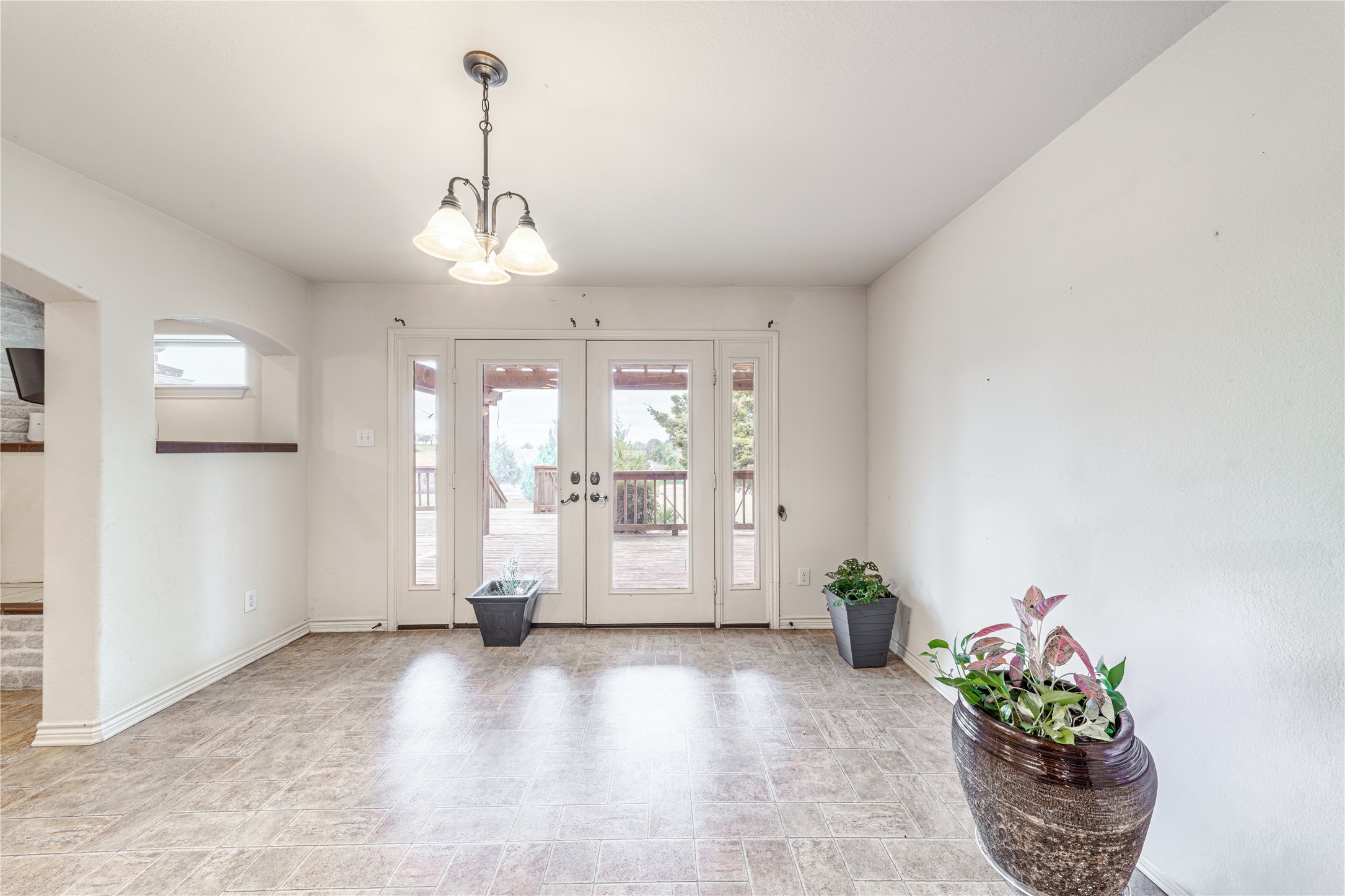 143 Mach Road Ennis TX 75119