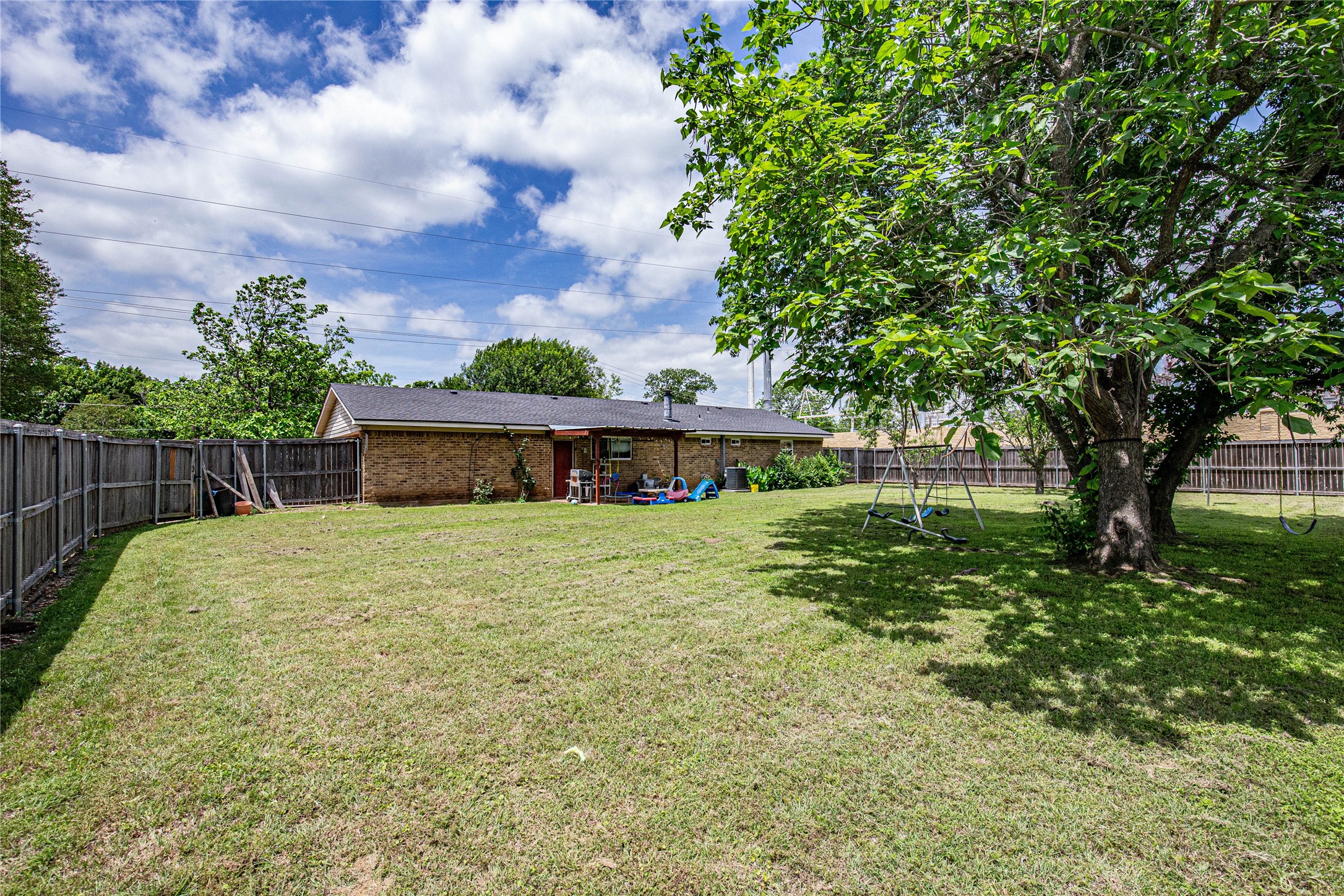 817 S Old Temple Road Lorena TX 76655