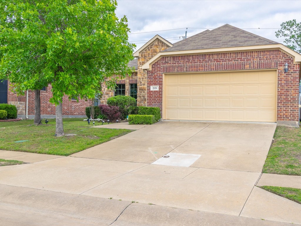 219 Cedar Creek Drive Princeton TX 75407