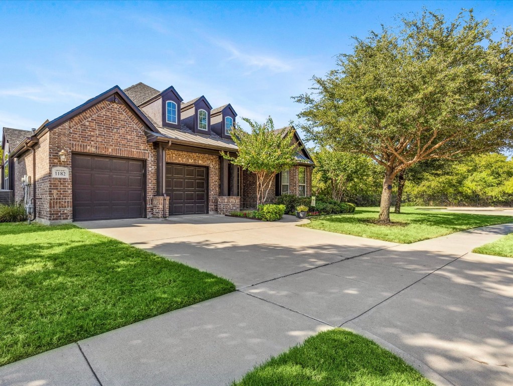 1182 Overland Drive Burleson TX 76028