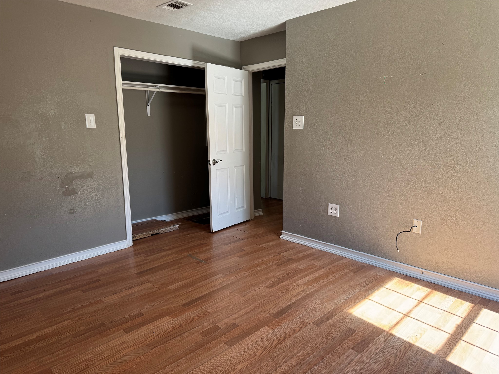 1406 Pecan Bonham TX 75418