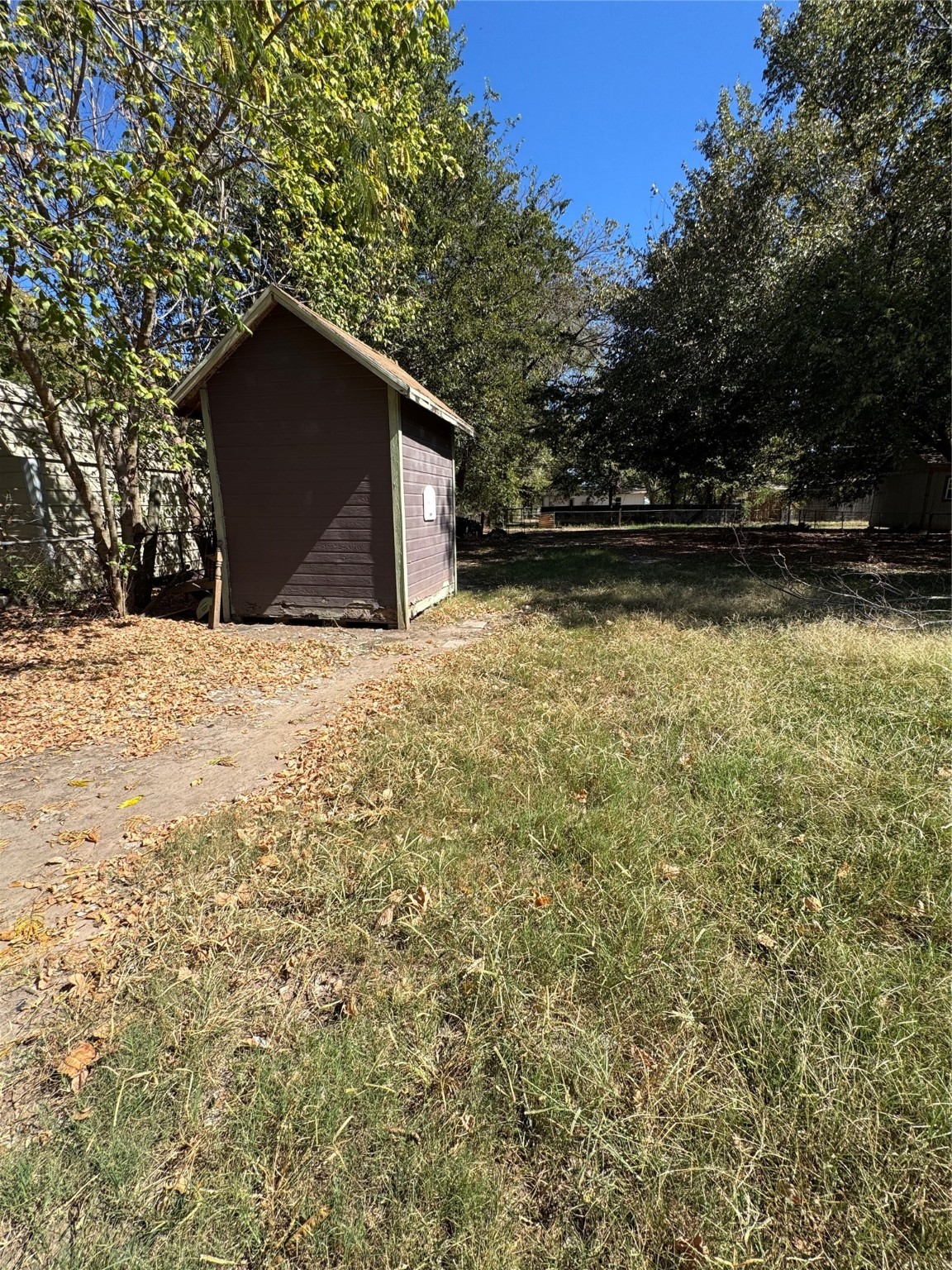 1406 Pecan Bonham TX 75418