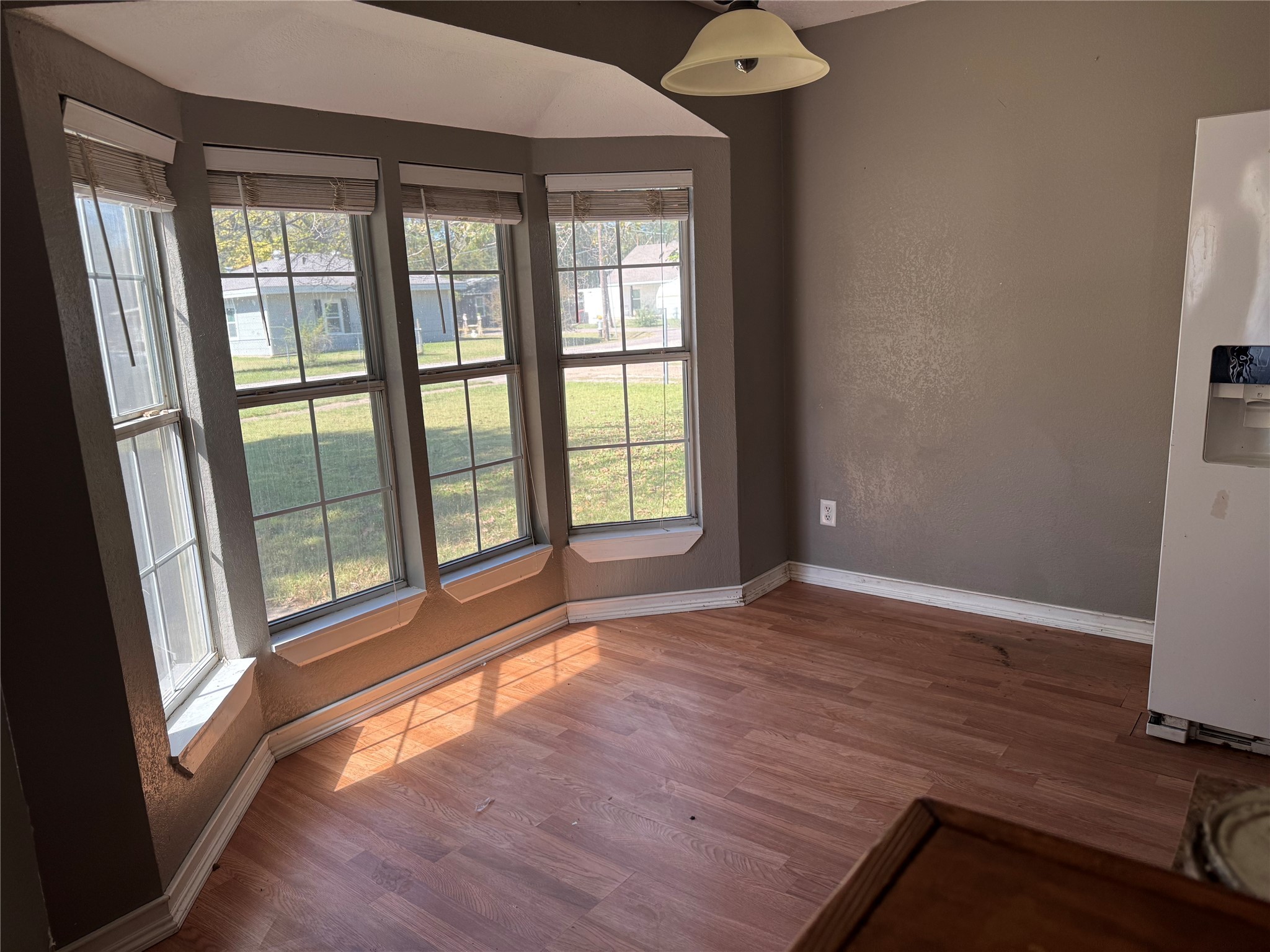 1406 Pecan Bonham TX 75418