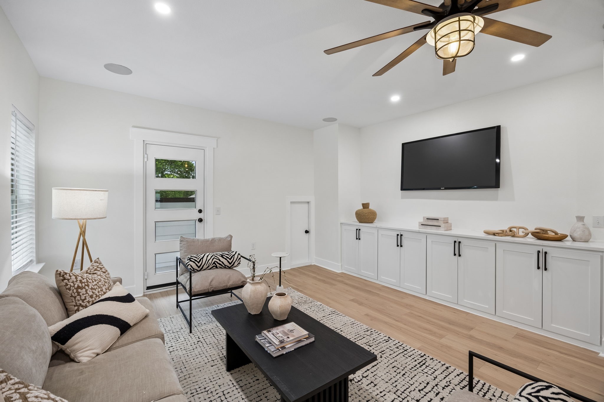 1206 Vermont Avenue Dallas TX 75216
