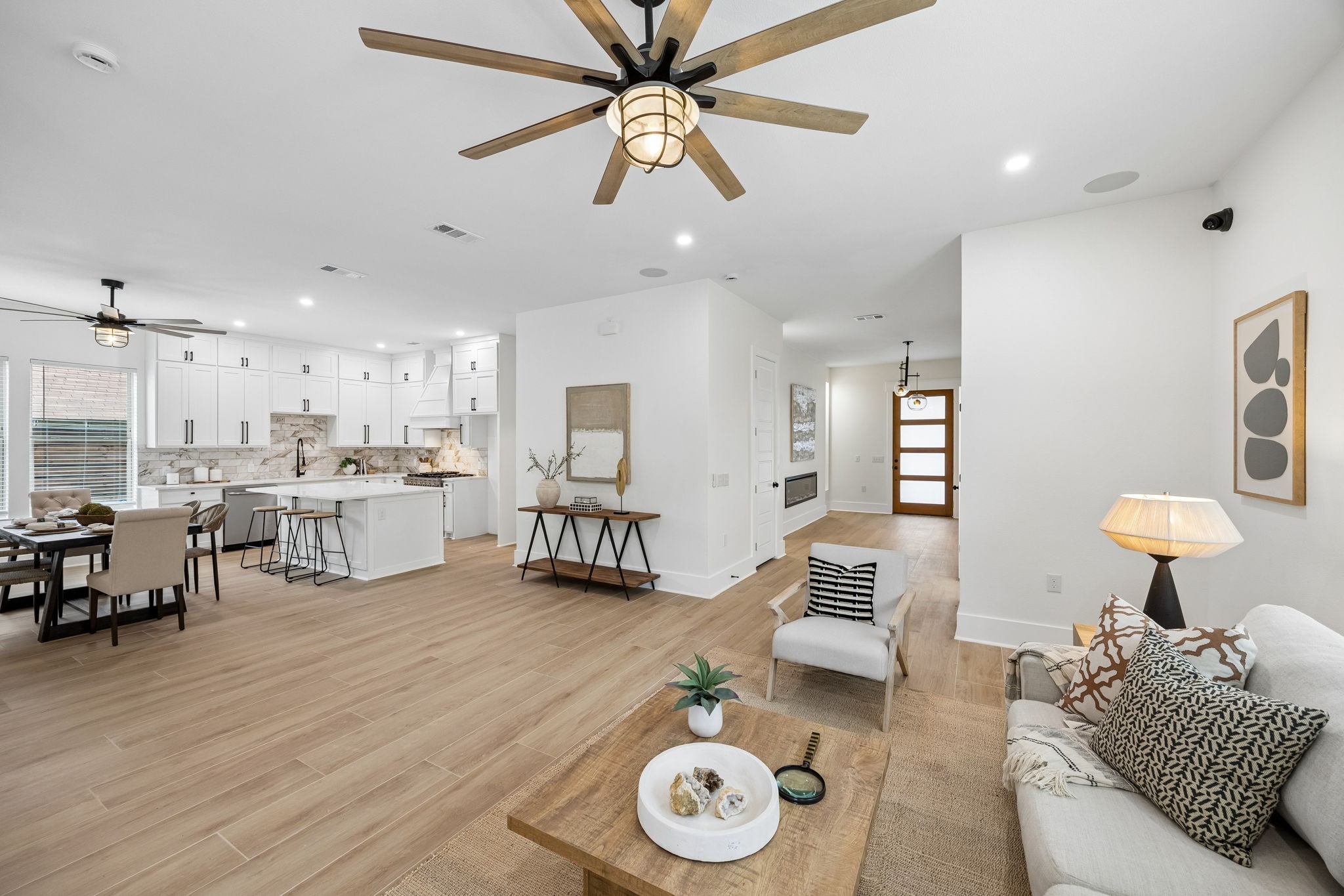 1206 Vermont Avenue Dallas TX 75216