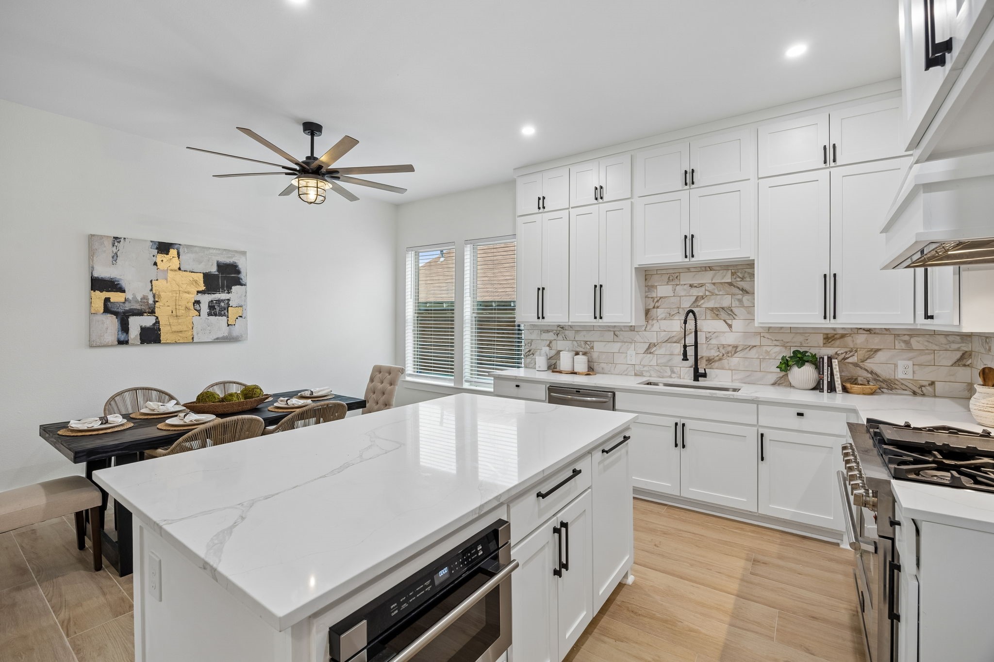 1206 Vermont Avenue Dallas TX 75216