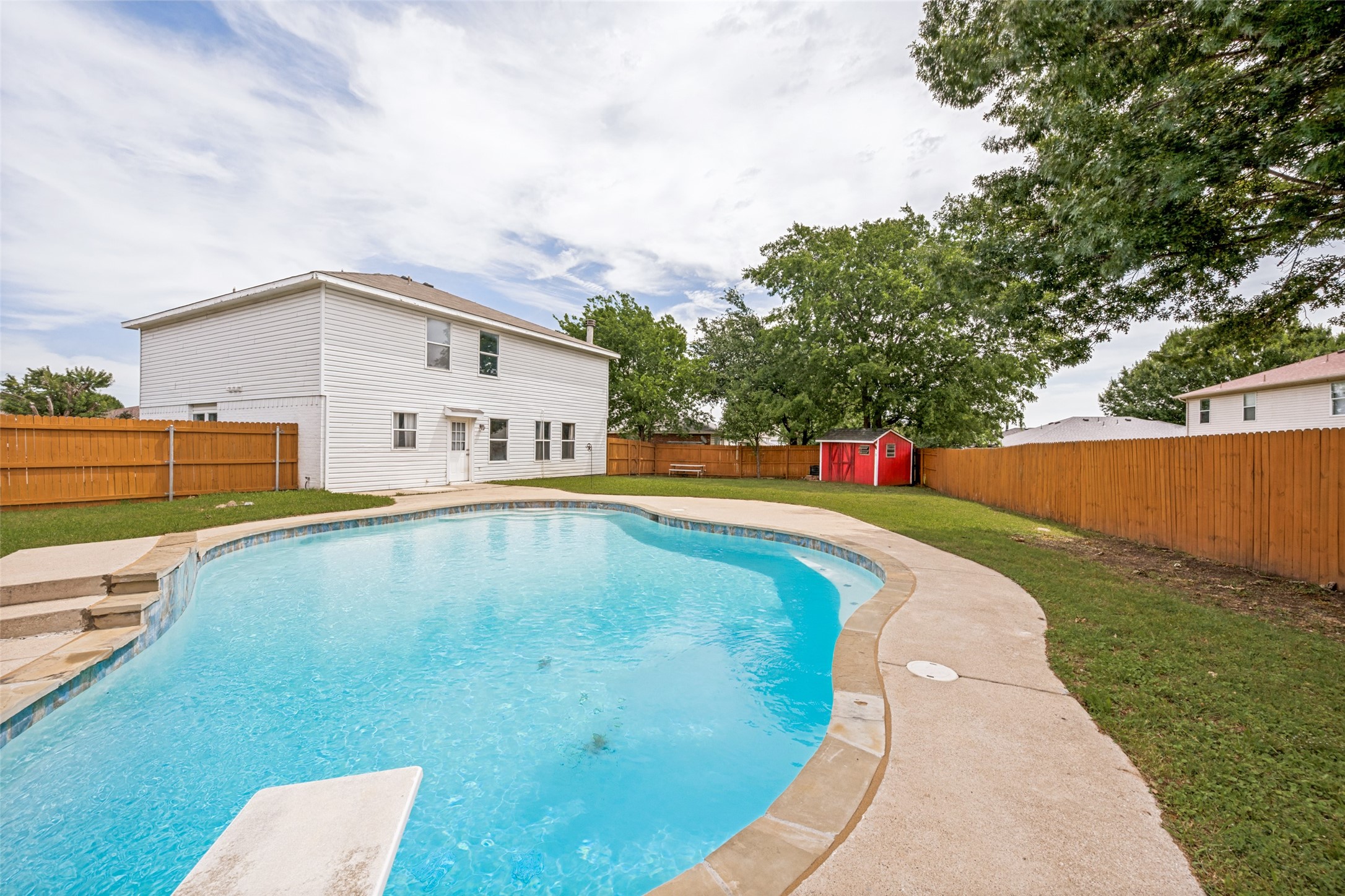 920 Kendall Drive Arlington TX 76001