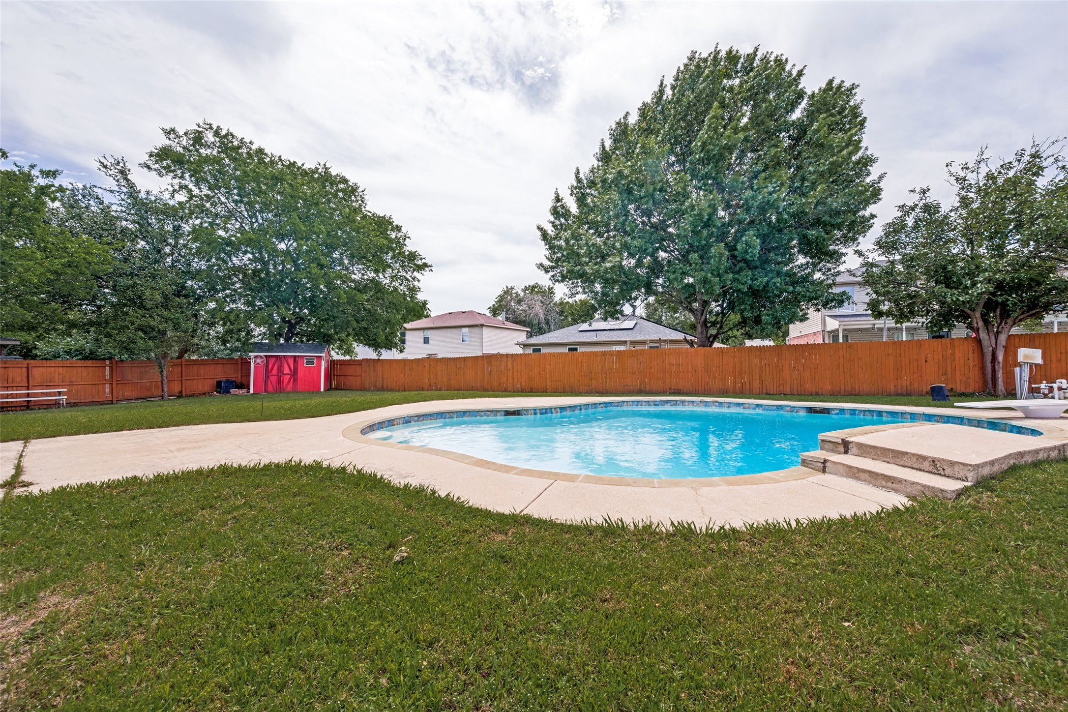 920 Kendall Drive Arlington TX 76001