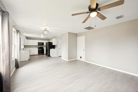920 Kendall Drive Arlington TX 76001