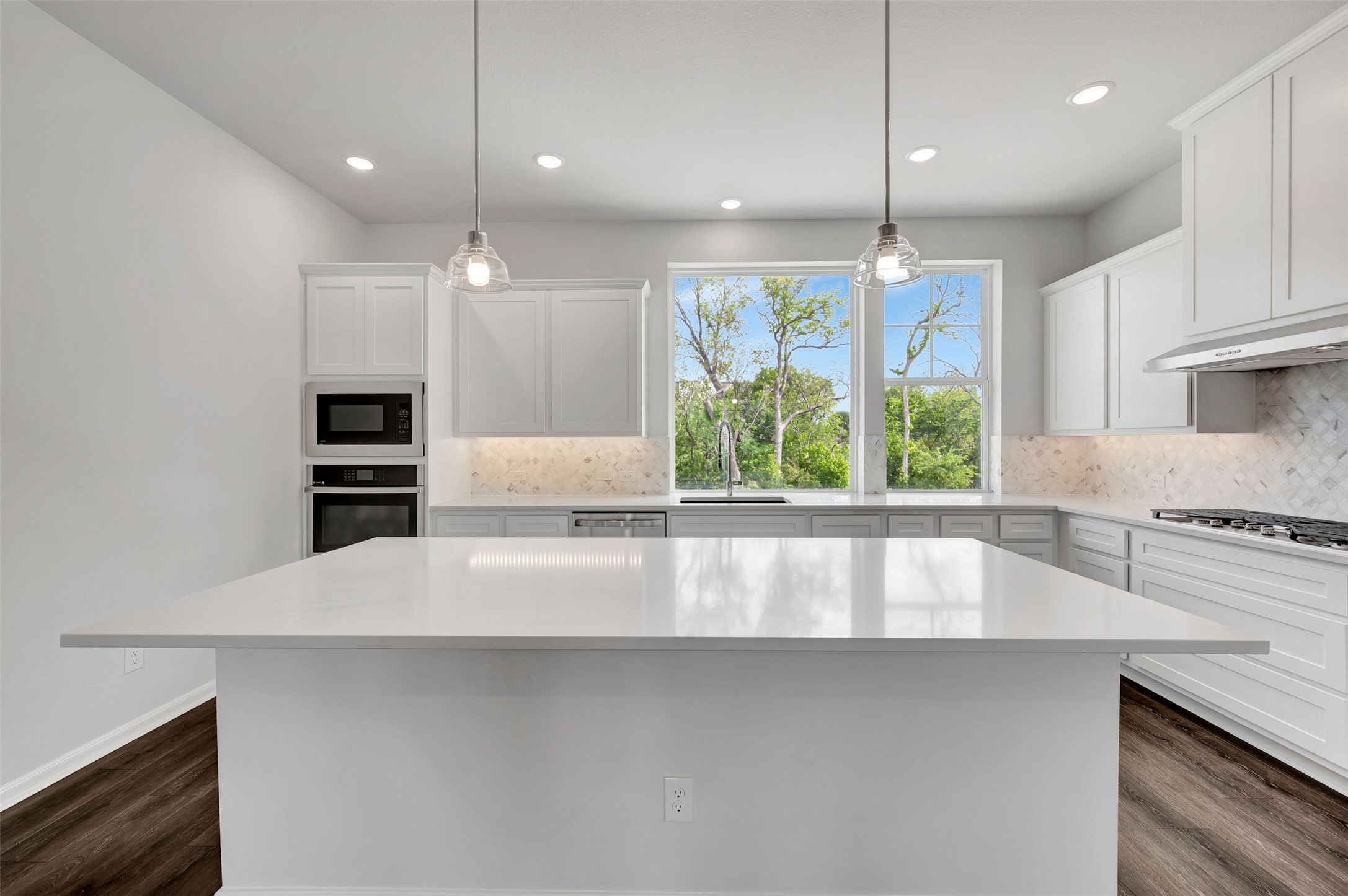 5821 Water Bridge Lane Fort Worth TX 76109