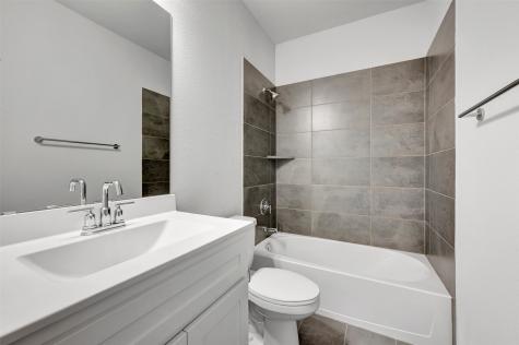 5821 Water Bridge Lane Fort Worth TX 76109