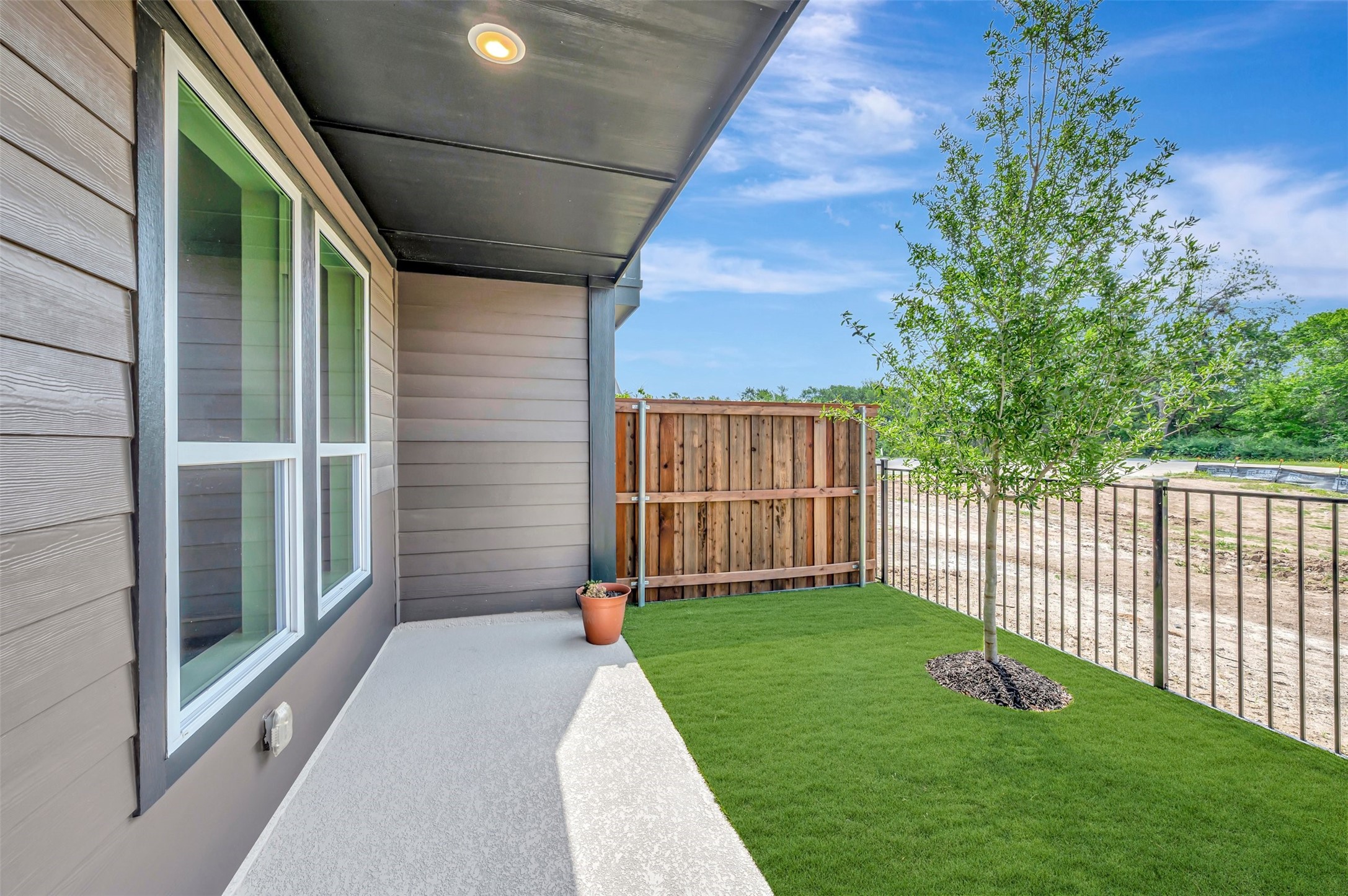 5821 Water Bridge Lane Fort Worth TX 76109