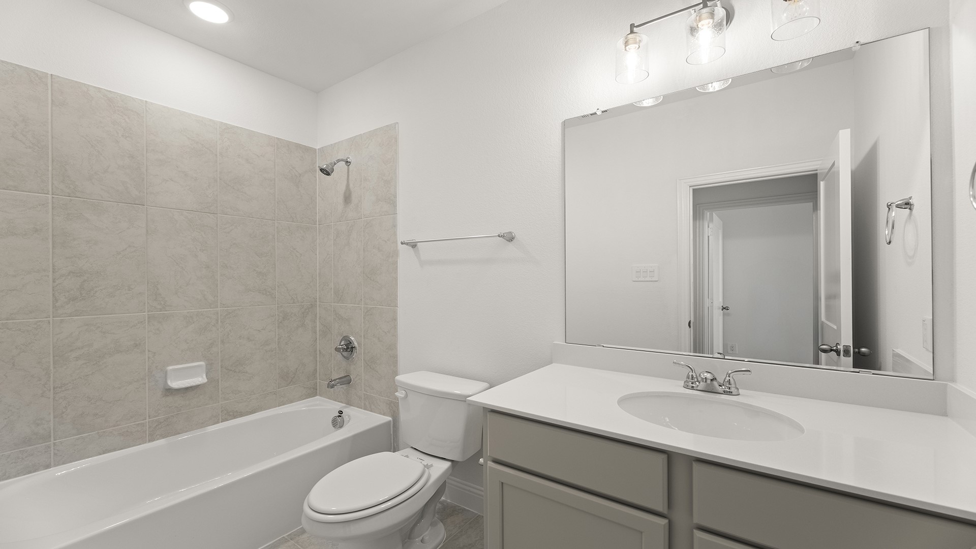 1733 Edgeway Aubrey TX 76227