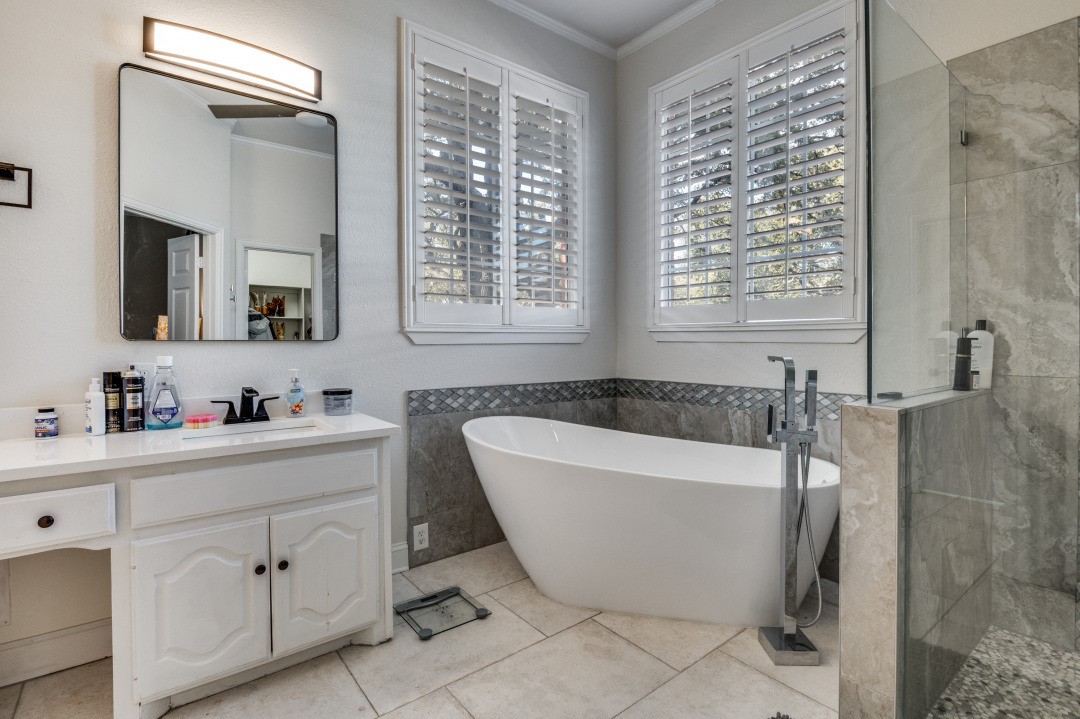 6637 Oakmont Court Plano TX 75093