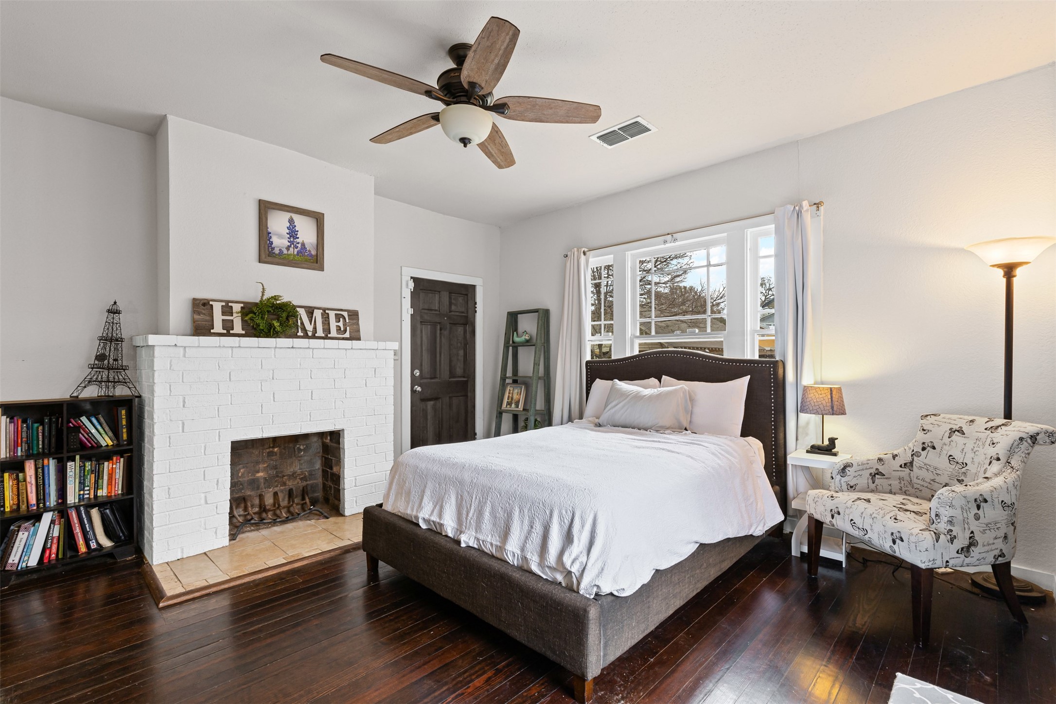 1632 Washington Avenue Fort Worth TX 76104