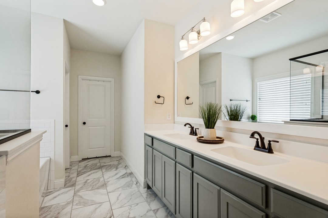 1025 Gannon Valley Trail Weatherford TX 76087