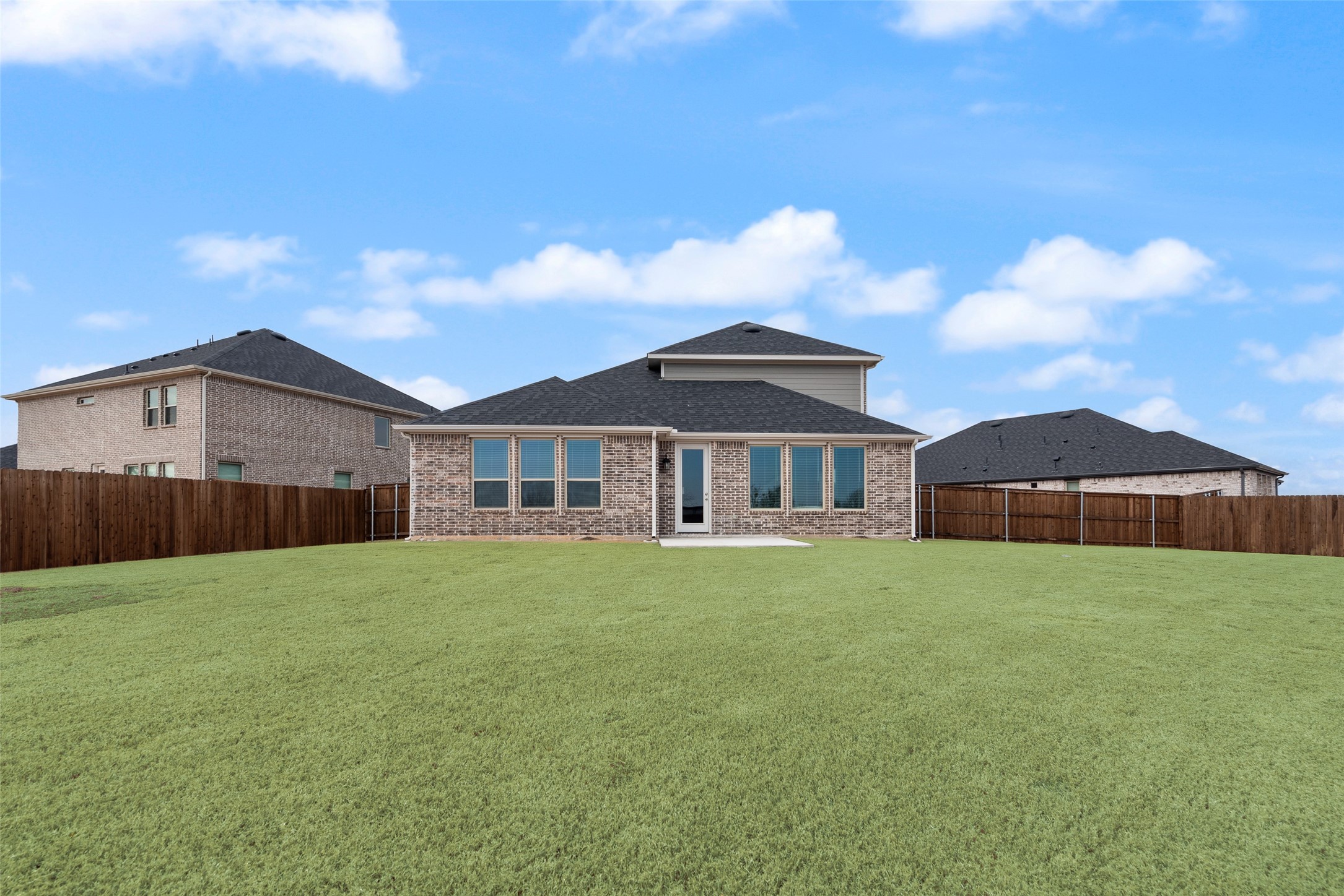 1411 Lowe Pond Street Forney TX 75126
