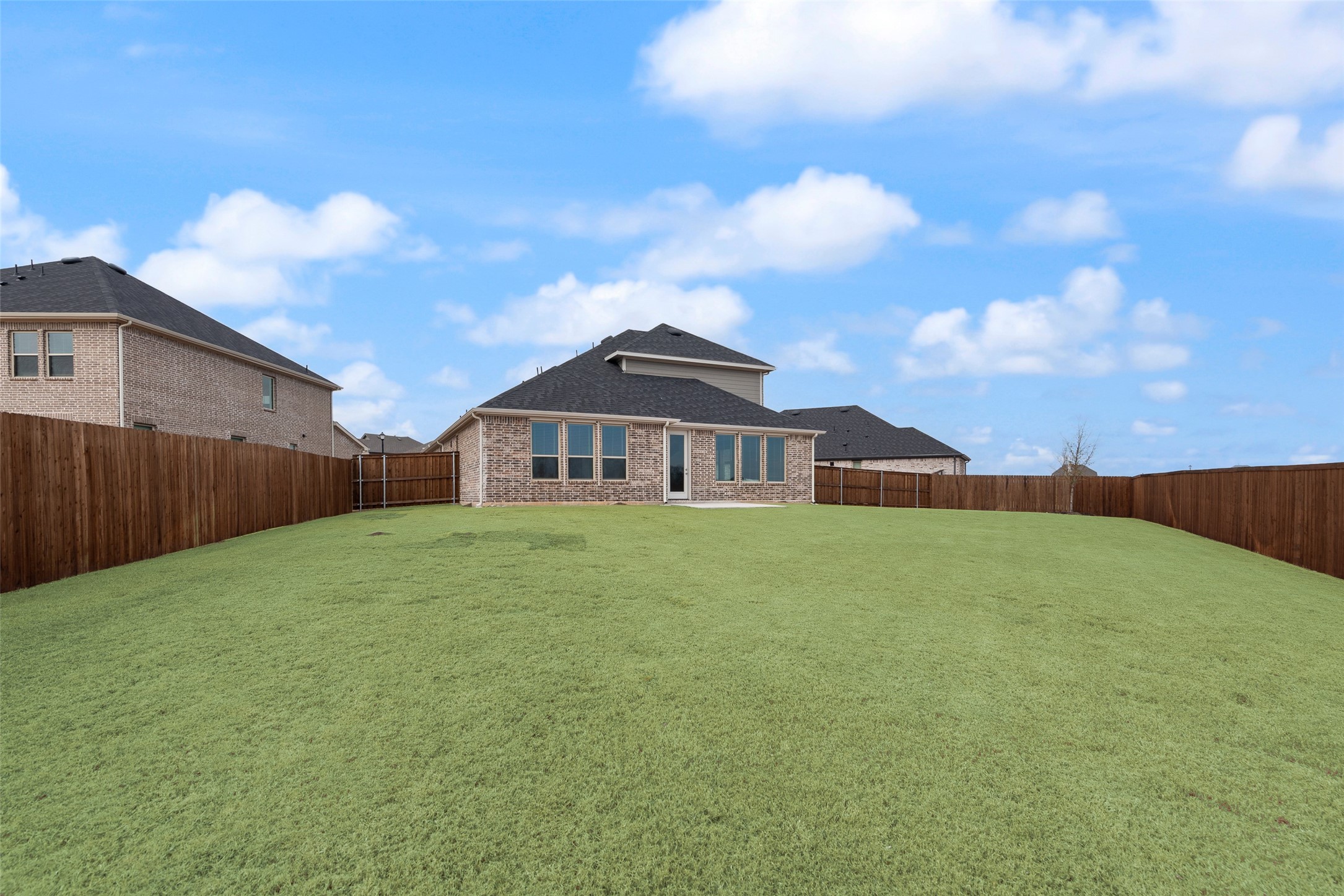 1411 Lowe Pond Street Forney TX 75126